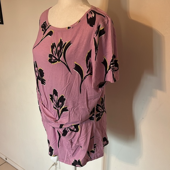 NWOT St. John Short Sleeve Floral Blouse - Picture 5 of 12